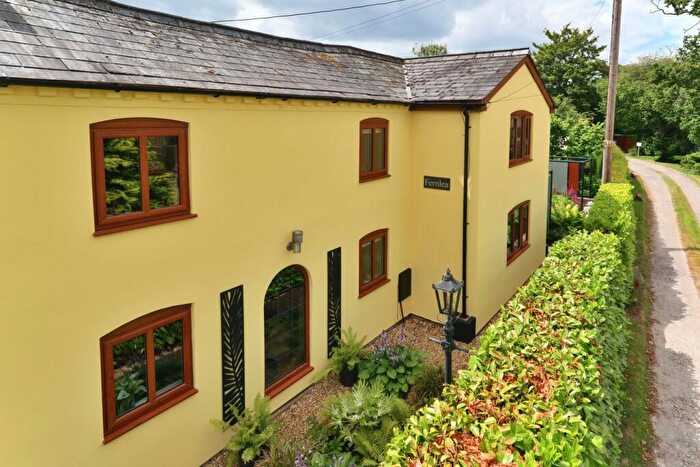 3 Bedroom Semi-Detached House For Sale In Cobhall Common, Allensmore, Hereford, HR2