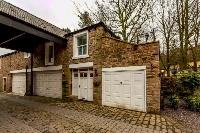 2 Bedroom Apartment To Rent In Corn Mill Mews, Whalley, Clitheroe, Lancashire, BB7