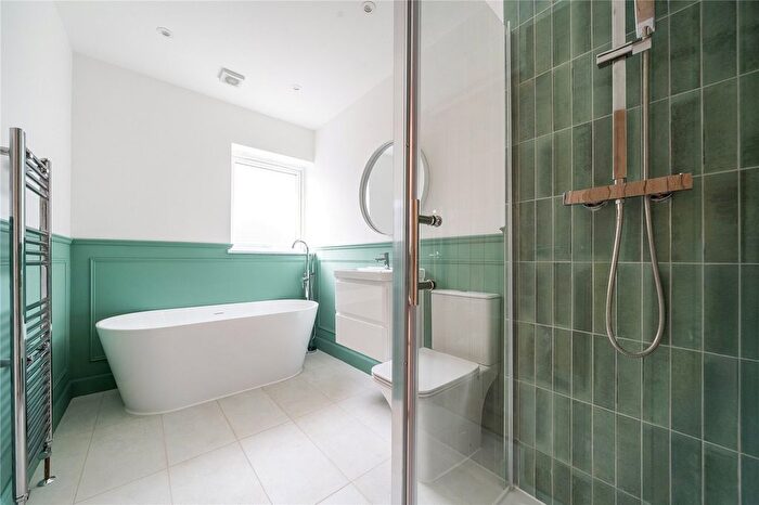 3 Bedroom Bungalow For Sale In Commonfields, West End, Woking, Surrey, GU24