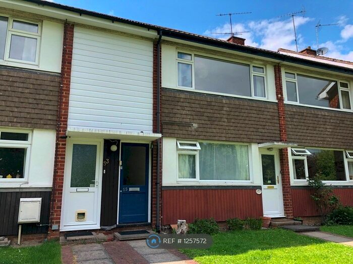 2 Bedroom Maisonette To Rent In The Priory, Writtle, Chelmsford CM1