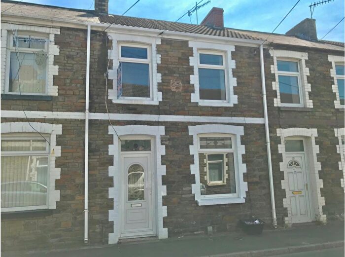 2 Bedroom House To Rent In Mary Street, Neath, SA11