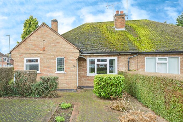 2 Bedroom Bungalow For Sale In The Fairway, Blaby, Leicester, Leicestershire, LE8