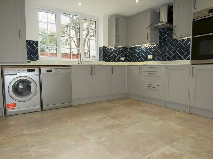 3 Bedroom House To Rent In Rosefield Street, Leamington Spa, CV32