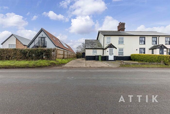 4 Bedroom Semi-Detached House For Sale In Mill Road, Banham, Norwich, NR16