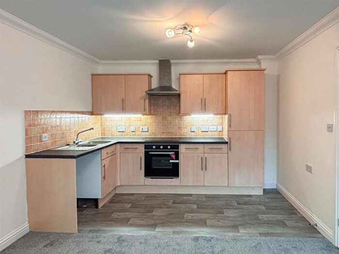 2 Bedroom Apartment To Rent In West Street, Axminster, EX13