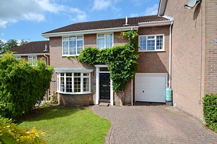 4 Bedroom Terraced House To Rent In Wimborne, BH21