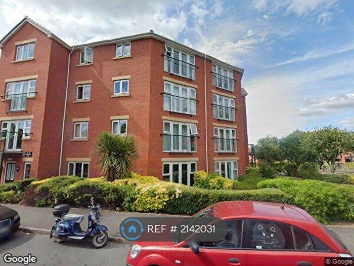 2 Bedroom Flat To Rent In Gloucester Close, Redditch, B97