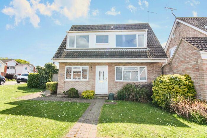 3 Bedroom Detached House To Rent In Leybourne Drive, Springfield, Chelmsford, CM1