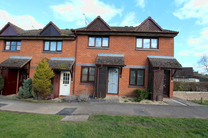 2 Bedroom Terraced House To Rent In Deacon Close, Wokingham, Berkshire, RG40