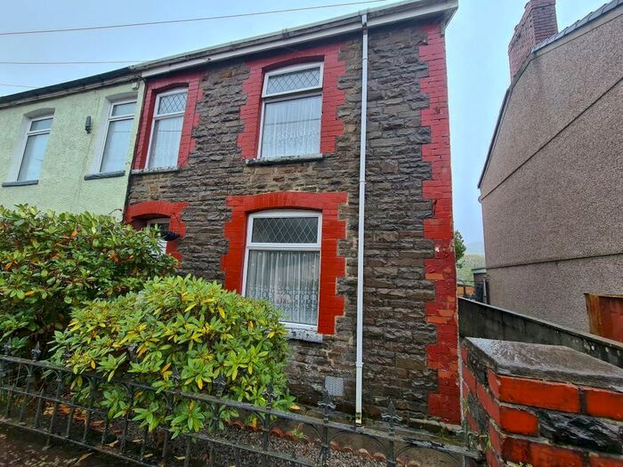 3 Bedroom Semi-Detached House For Sale In Tonclwyda, Clyne, Neath, SA11