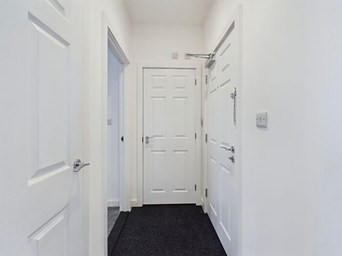 1 Bedroom Flat To Rent In Percy Street, Hull, HU2