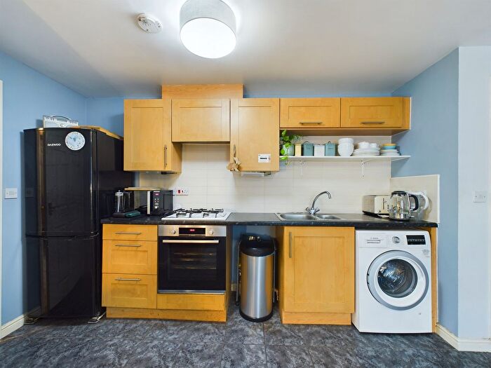 2 Bedroom Flat For Sale In Douglas Avenue, Wesham, PR4