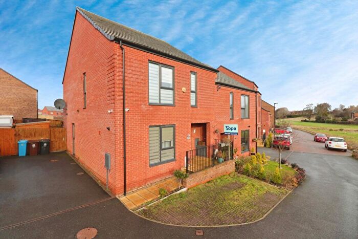 3 Bedroom Semi Detached House For Sale In Hangthwaite Close, Sheffield, S2