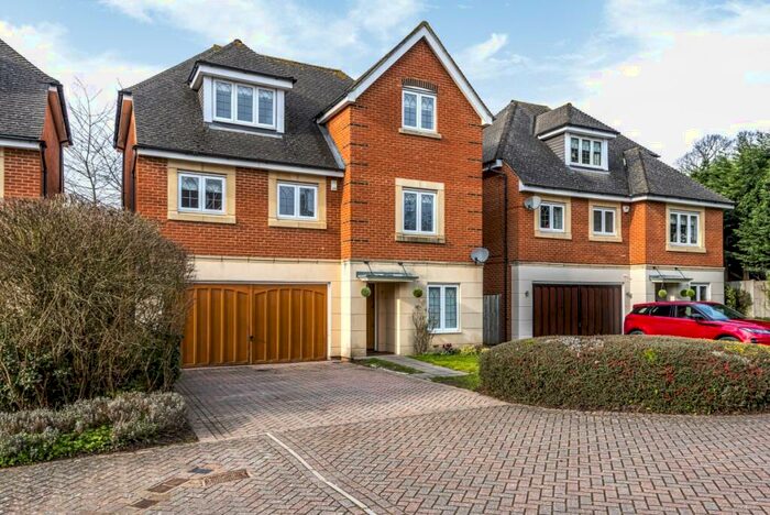 5 Bedroom Detached House To Rent In Steeple Point Ascot, SL5