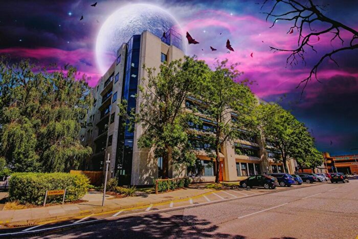 Studio To Rent In Skyline House, Swingate, Stevenage, SG1