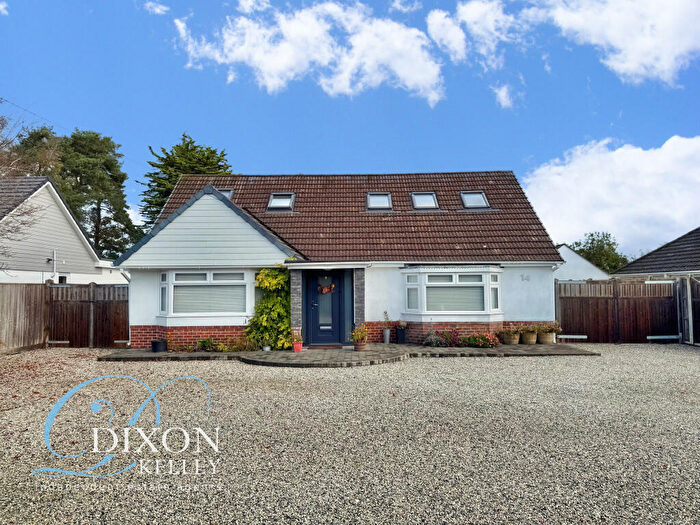 4 Bedroom Detached Bungalow For Sale In Southern Avenue, West Moors, Ferndown, Dorset, BH22