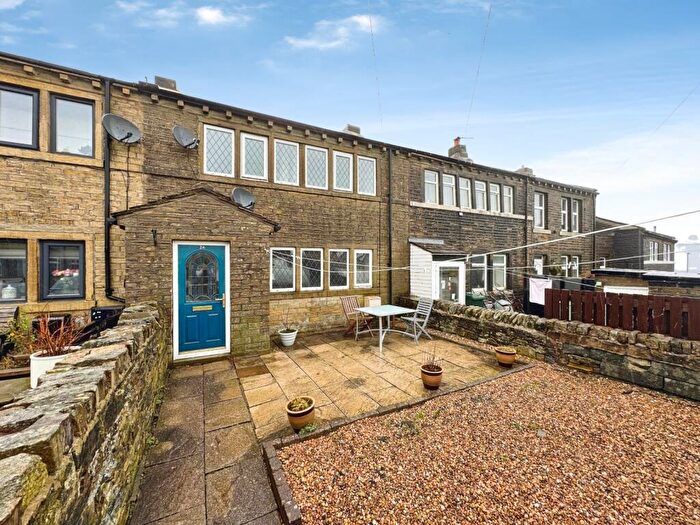 2 Bedroom Terraced House To Rent In High Street, Golcar, Huddersfield, West Yorkshire, HD7