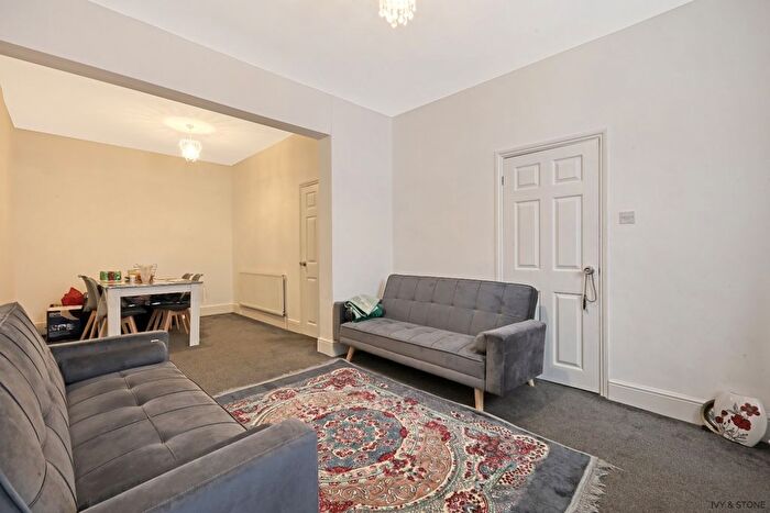 3 Bedroom Terraced House For Sale In Natal Road, Ilford, Greater London, IG1