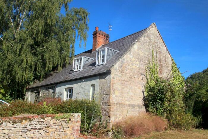 2 Bedroom Detached House To Rent In Dinton - St Mary`s Road, SP3