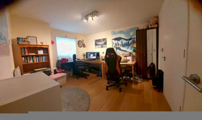 2 Bedroom Flat To Rent In Princess Way, Swansea, SA1