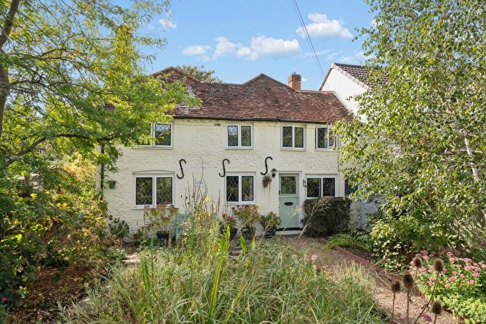3 Bedroom Semi-Detached House For Sale In Hyde Heath, Amersham, HP6