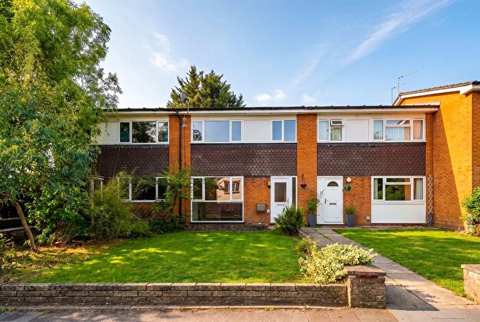 3 Bedroom Terraced House For Sale In Swallows Meadow, Shirley, B90