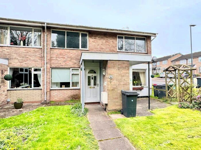 2 Bedroom Maisonette For Sale In Colemeadow Road, Coleshill, Birmingham, B46