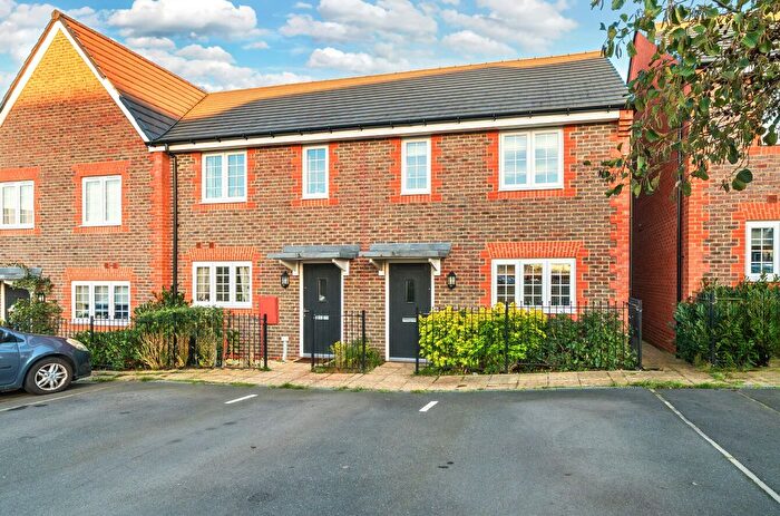 2 Bedroom Terraced House For Sale In Mercian Road, Thame, OX9