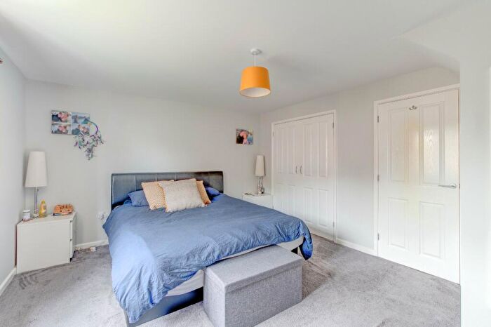 3 Bedroom End Of Terrace House For Sale In Nags Head Cottage, Redditch Road, Studley, B80