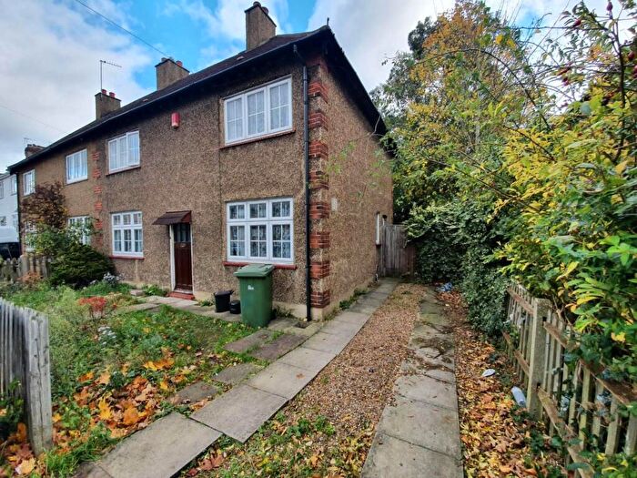 3 Bedroom Property To Rent In Station Road, Harrow, HA2
