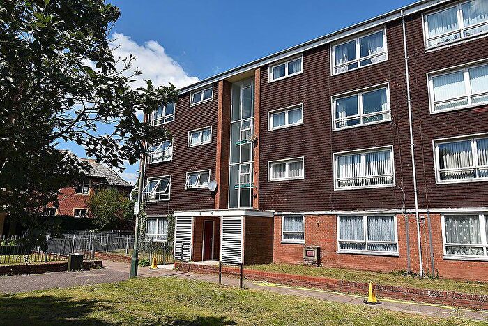 1 Bedroom Flat To Rent In Prospect Place, Exeter, EX4
