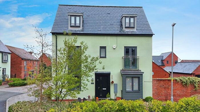4 Bedroom Town House For Sale In Cottom Way, Lawley, Telford, Telford And Wrekin, TF3
