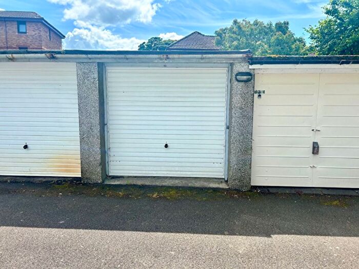 Garage / Parking To Rent In Pentland Drive, Comiston, Edinburgh, EH10