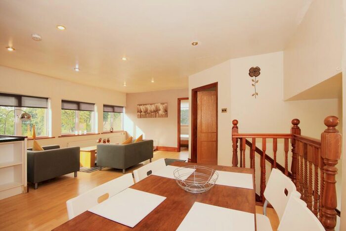 2 Bedroom Flat For Sale In Kings Way, Moorgate, Rotherham, South Yorkshire, S60