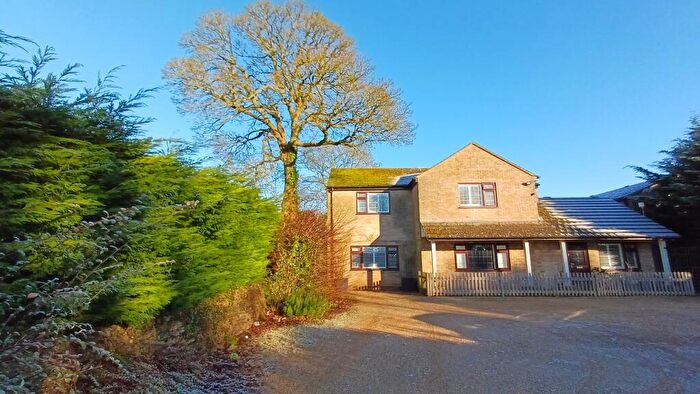 5 Bedroom Detached House For Sale In Southcombe House, Chipping Norton, OX7