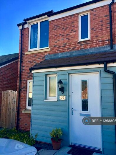 2 Bedroom Semi-Detached House To Rent In Piper Cross, Weston-Super-Mare, BS24