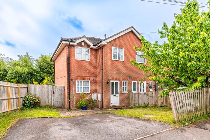 3 Bedroom Semi-Detached House For Sale In Victoria Road, Crowborough, TN6