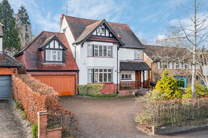 5 Bedroom Detached House For Sale In Kingsway, Gerrards Cross, Buckinghamshire, SL9