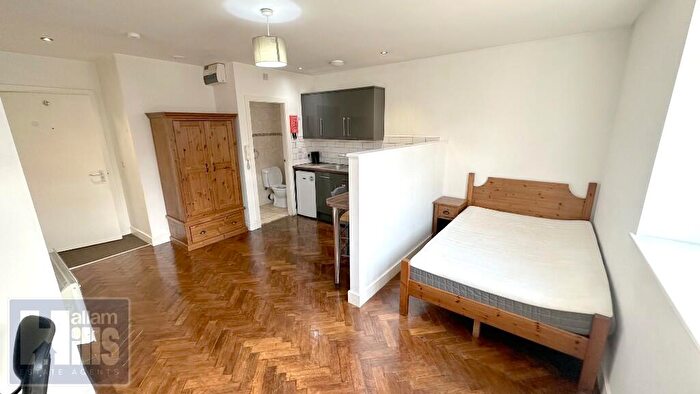 Studio To Rent In Commercial Street, Sheffield, S1