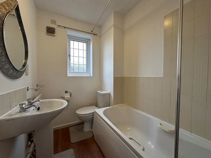 2 Bedroom Semi-Detached House For Sale In Somerset Close, Tamworth, B78