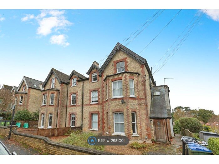 2 Bedroom Flat To Rent In Granville Road, Sevenoaks, TN13
