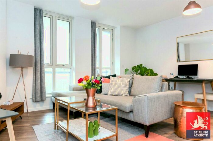 2 Bedroom Apartment To Rent In Maypole Court, Geoff Cade Way, London, E3