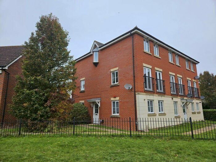 5 Bedroom House To Rent In Dragon Road, AL10