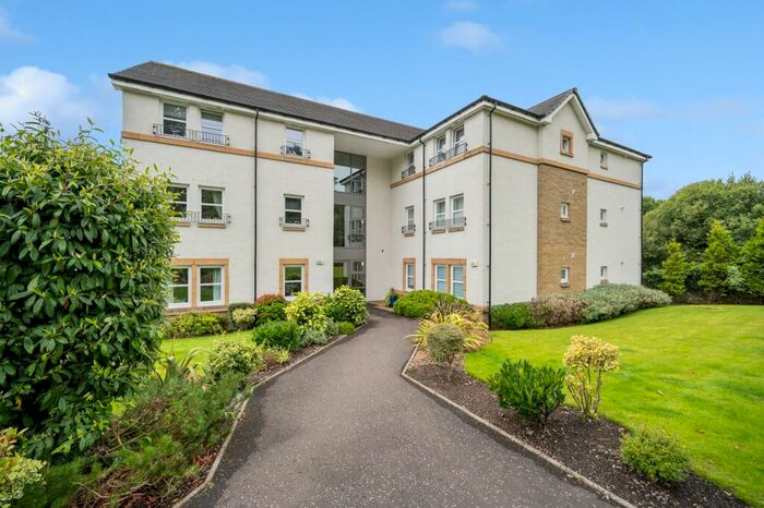 2 Bedroom Flat To Rent In Helenslee Road, Dumbarton, Wdc, G82