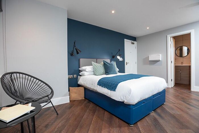 Studio To Rent In Princess Street, Manchester, Greater Manchester, M1