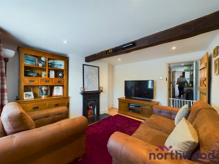 2 Bedroom Terraced House For Sale In High Street, Weaverham, CW8