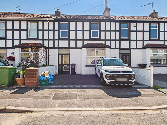 3 Bedroom Terraced House To Rent In Carrington Road, Bristol, BS3