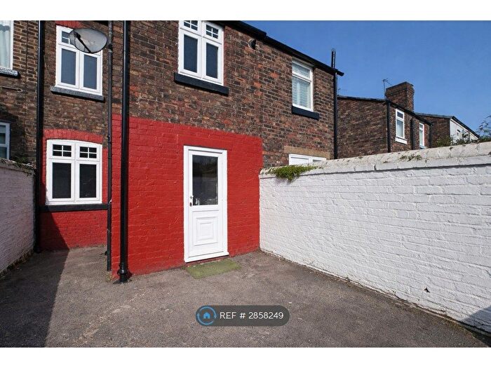 2 Bedroom Terraced House To Rent In Hale Road, Widnes, WA8