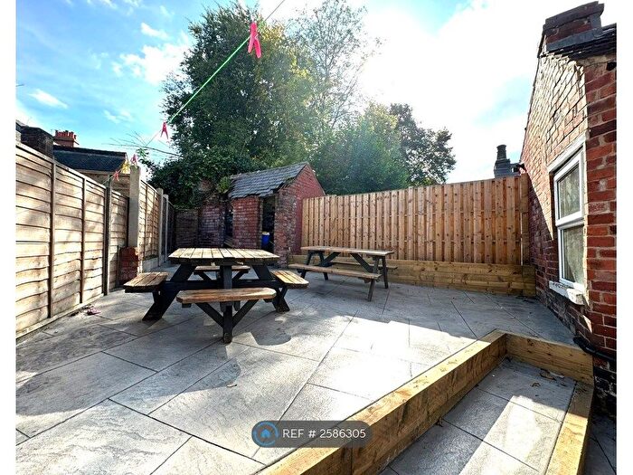 4 Bedroom Terraced House To Rent In Club Street, Sheffield, S11