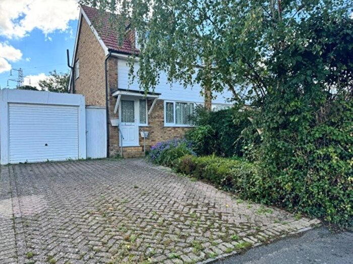 2 Bedroom Semi-Detached House For Sale In Greenleaf Gardens, Polegate, BN26